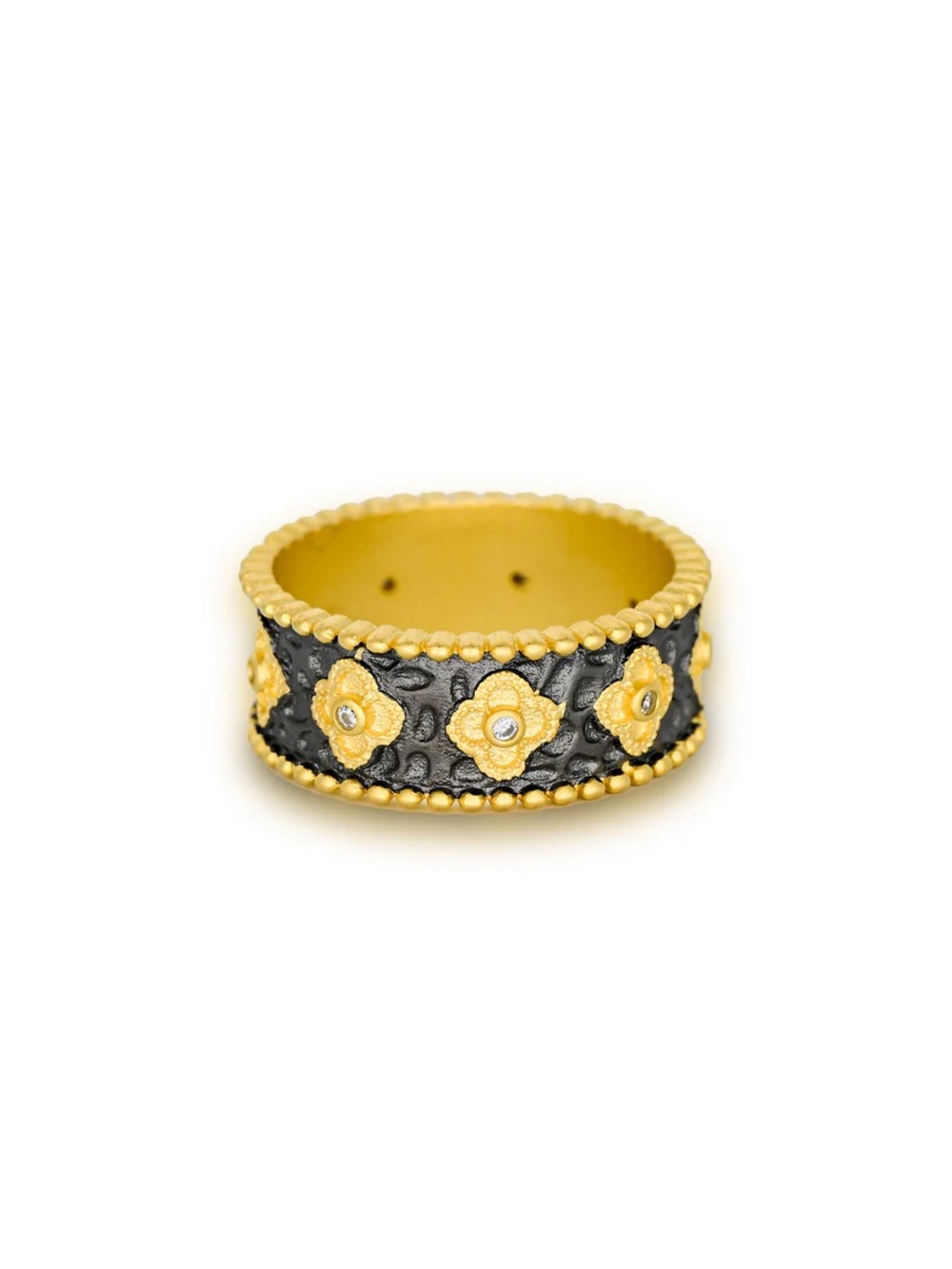 Frieda Rothman SIGNATURE CLOVER HAMMERED BAND RING size 6
